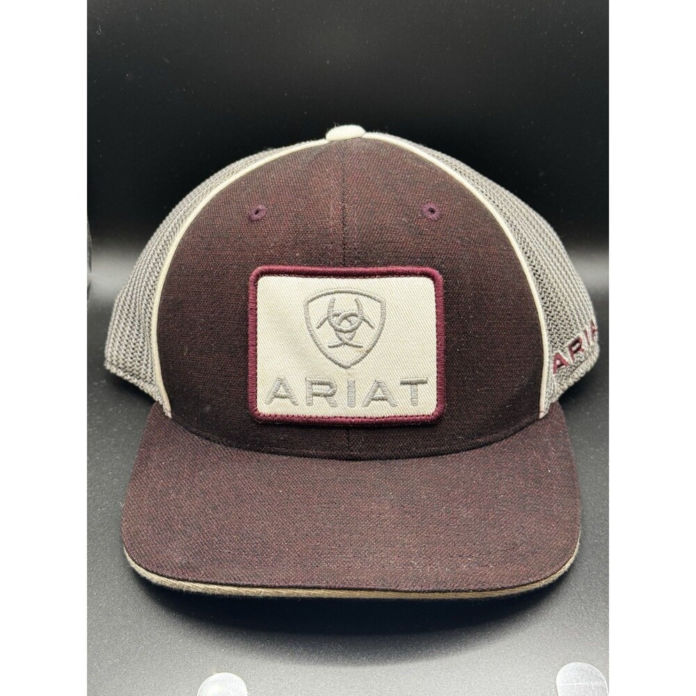 ARIAT Large Logo Patch Cap – Burgundy & Gray – Snapback